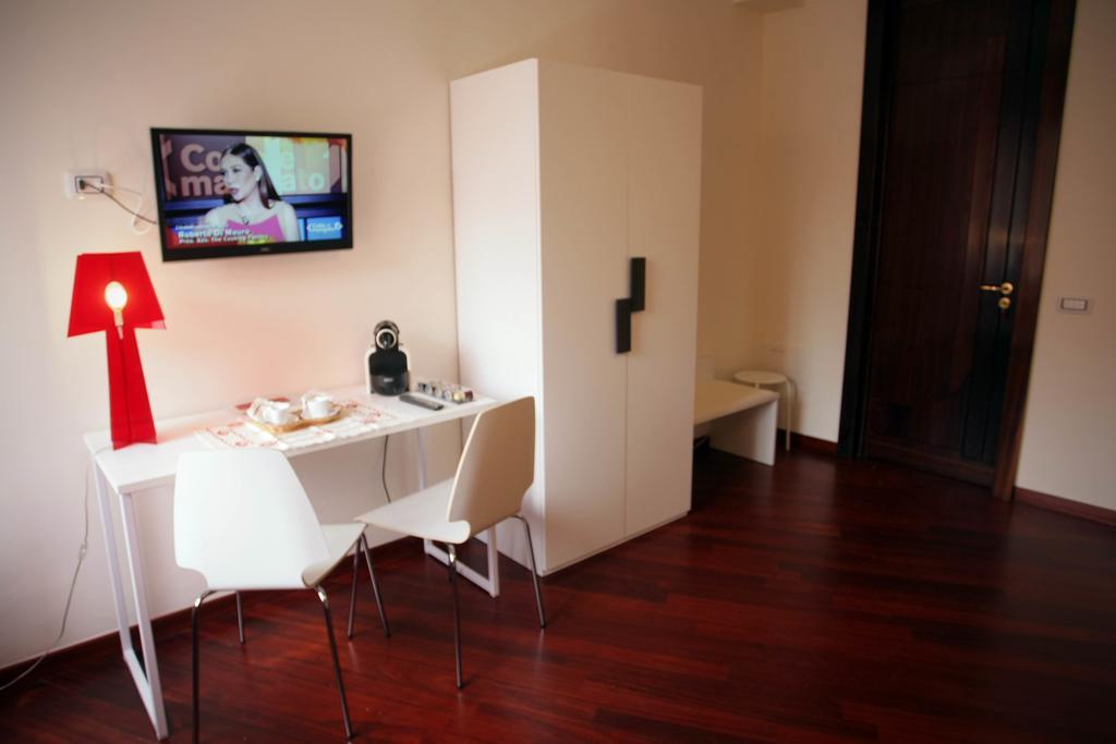 Clorinda'S Rooms Bari Room photo